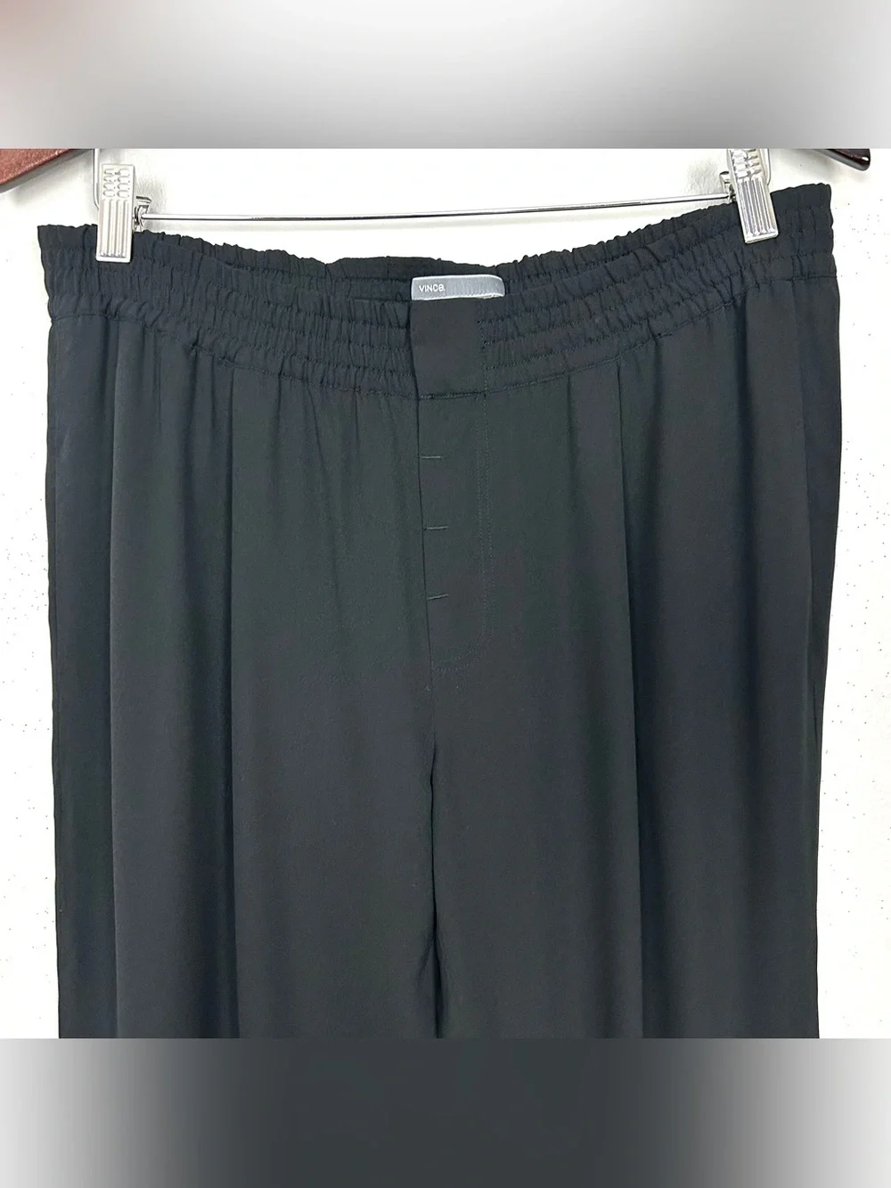 Vince 100% Silk Jogger Pants Women’s Size M Elastic Waist Lightweight Sheer - Picture 3 of 10
